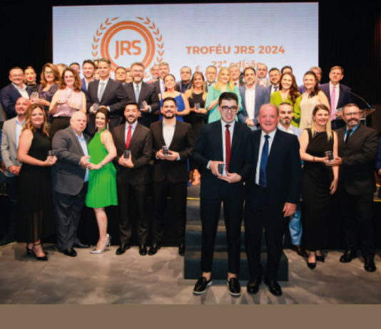 Troféu JRS consagra grandes nomes do seguro em noite histórica