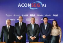 Aconseg-RJ: posse da diretoria reeleita é prestigiada pelo mercado