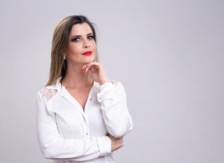 Aprenda boas práticas para vender mais por telefone Aprenda boas práticas para vender mais por telefone