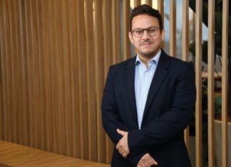 Clientes Zurich Auto podem acionar seguro 100% digital Clientes do Zurich Automóvel agora podem acionar seguro de maneira 100% digital