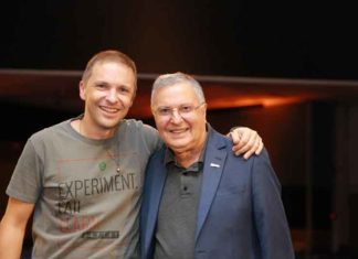 Maior rede de corretoras do Brasil completa 25 anos Maior rede de corretoras de seguros do Brasil completa 25 anos