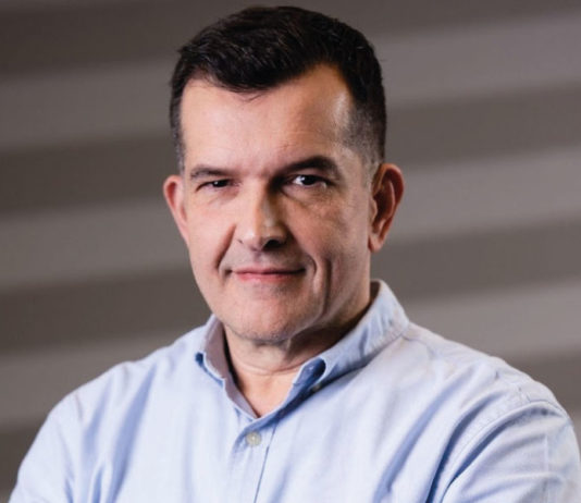 MAPFRE e Grupo Casas Bahia expandem parceria com proteção para pets