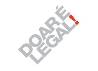 Sincor-RS apoia o projeto doar é legal Iniciado em maio de 2009, o projeto Doar É Legal destina-se a conscientizar a sociedade sobre a importância de doar órgãos. Consiste na emissão de certidão (sem validade jurídica) que atesta a vontade de voluntários em se tornarem doadores de órgãos, servindo sobretudo para que familiares fiquem cientes da intenção de ser doador. A adesão à campanha pode ser feita pelo site do TJRS. Basta preencher um formulário virtual e, após a confirmação, a certidão será gerada. Coordenado nacionalmente pelo Conselho Nacional de Justiça (CNJ), o projeto é executado pelo TJRS e conta com o apoio da ABTO (Associação Brasileira de Transplante de Órgãos), do Hemocentro da Secretaria da Saúde do Estado e da entidade ViaVida Pró Doações e Transplantes. Para outras informações sobre a iniciativa, acesse: Doar É Legal