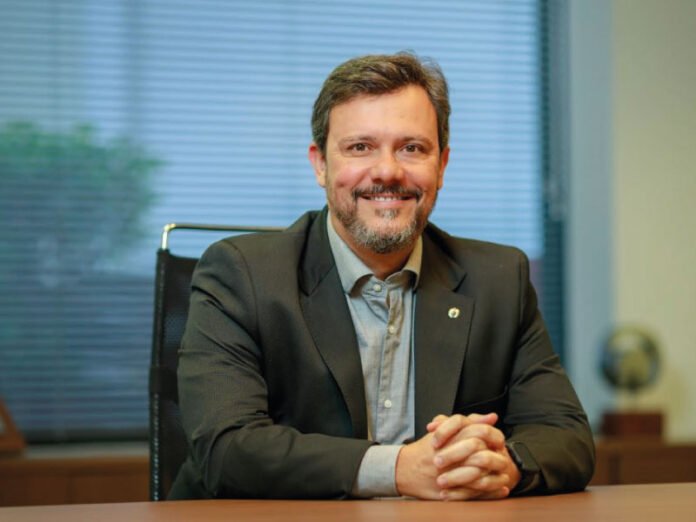 diretor-comercial-da-CAPEMISA-Seguradora,-Fabio-Lessa