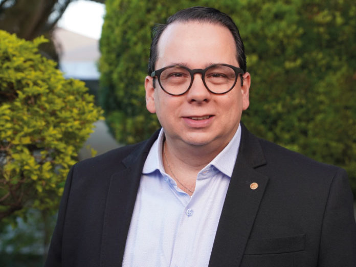 o-presidente-reeleito-do-Sincor-GO--Vinícius-Porto